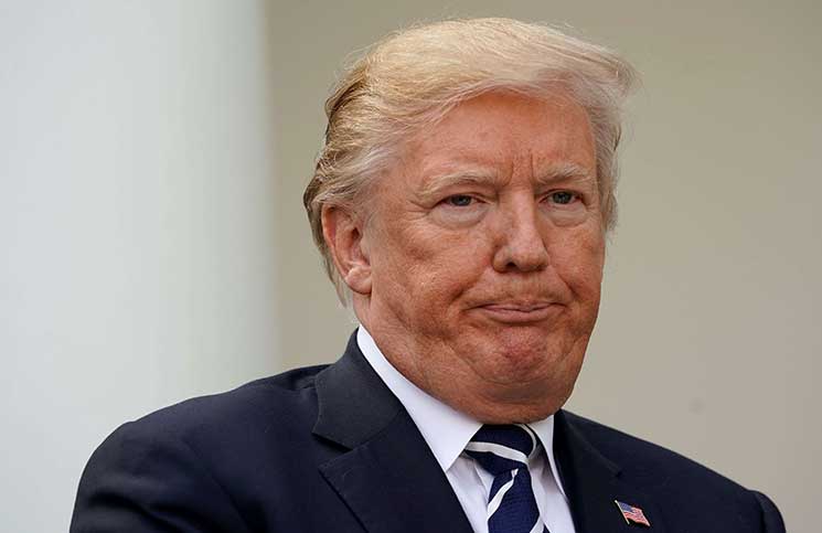 ترامب ينفي الاتهامات الموجهة اليه بالتحرش