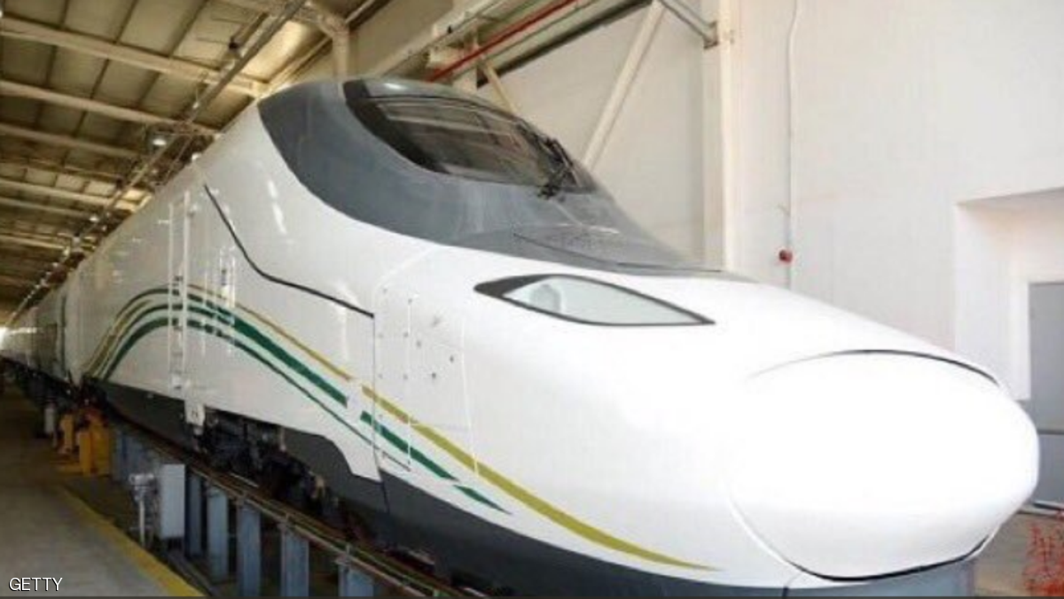 في أول رحلة تجريبية.. قطار الحرمين