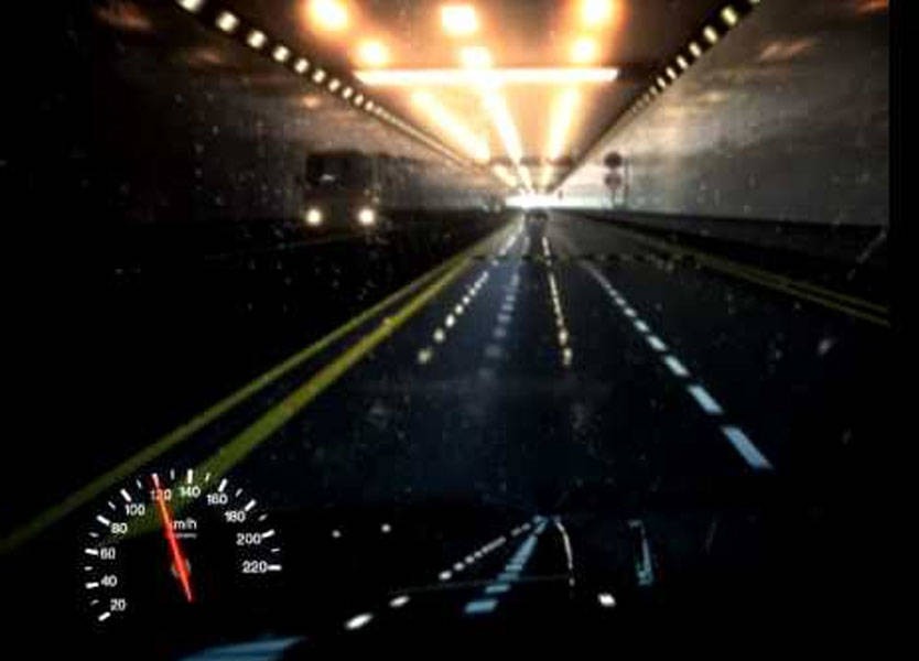 إمرأة حصلت على 19 مخالفة سرعة