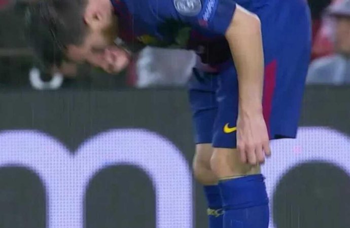 الكاميرا ترصد تصرف ميسي الغريب.. وراديو