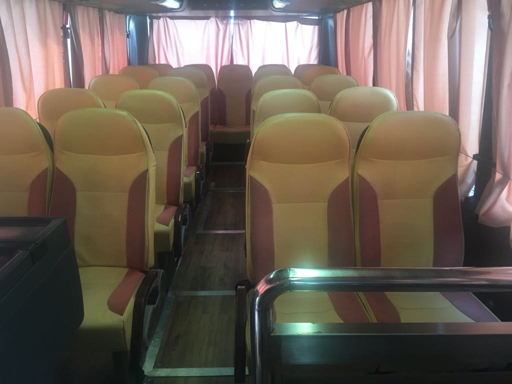 «الأحوال المدنية» و«جت» توفران باصين لاستبدال