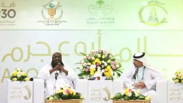 الكلباني: السينما قادمة.. وهذا الفيلم تابعته