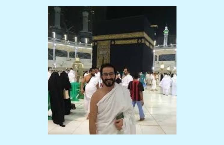 النجمان أحمد حلمي ومنى زكي في