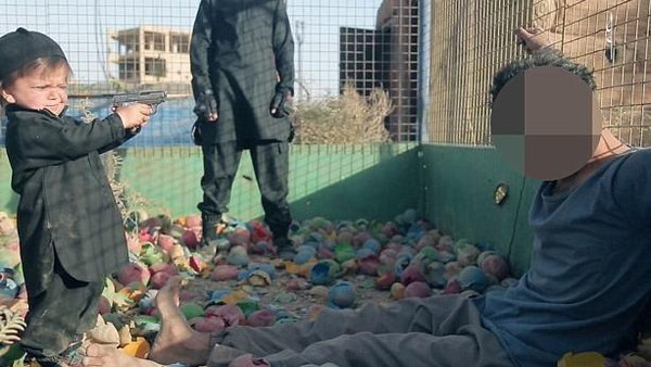 لهذا بدأ داعش استغلال الأطفال في