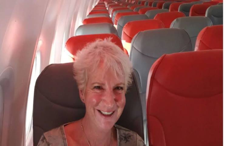 سافرت بطائرة لوحدها بسعر 84 دولارا