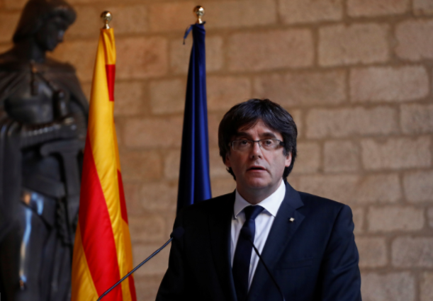 بعد ساعات من إقالته.. رئيس كتالونيا