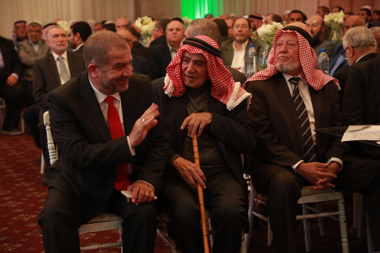 العمل الإسلامي يحتفل بمرور 25 عاما