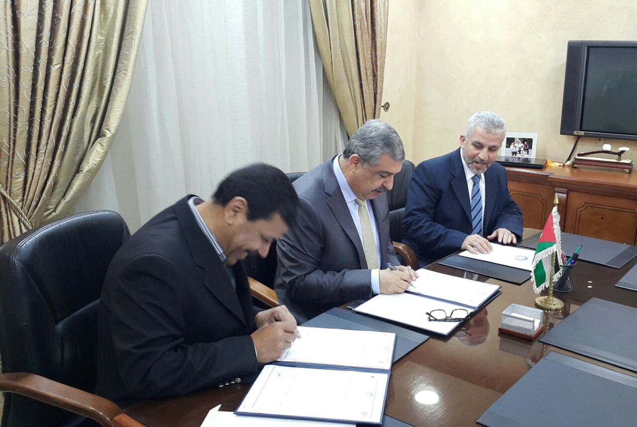 اتفاقية لدعم العاملين في قطاع المطاعم