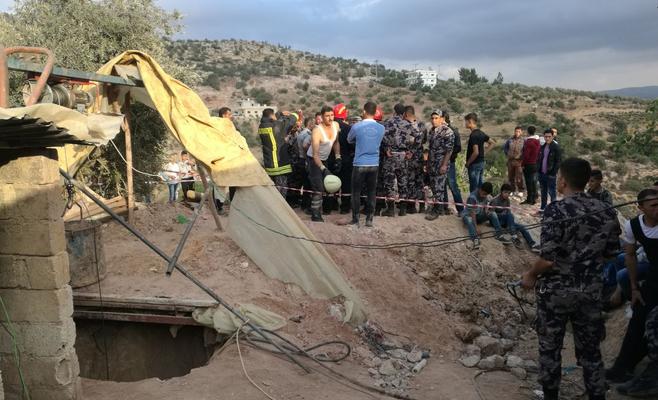 جرش.. إخراج جثة الشاب (صدام قواقزة)