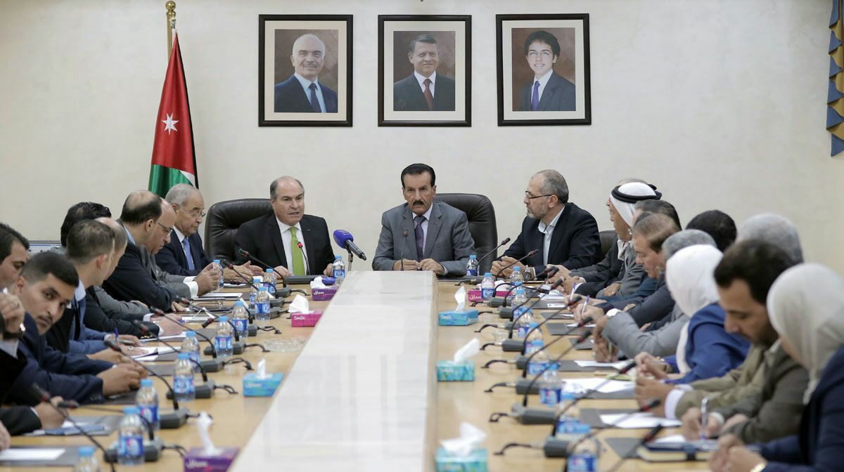 هل دققتم في الصورة جيدا.. .