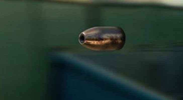 وفاة ثلاثيني بعيار ناري من سلاحه