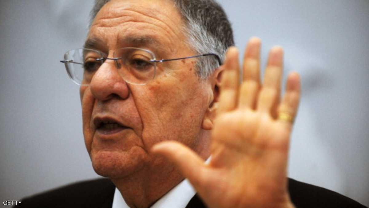 الحزب الحاكم بالجزائر: لن نرضى رئيسا