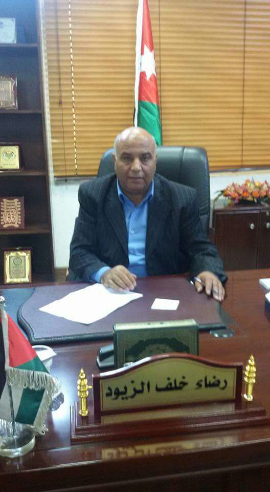 بلدية الهاشمية تحصل على ضاغطتي نفايات