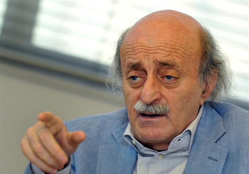 كيف علّق سياسيو لبنان على استقالة