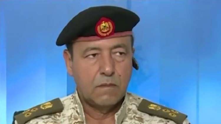 التحقيق مع ضابط ليبي هدد بضرب