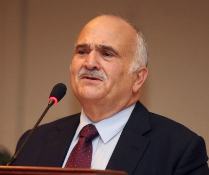 الأمير حسن: لا يمكننا الانتظار مكتوفي