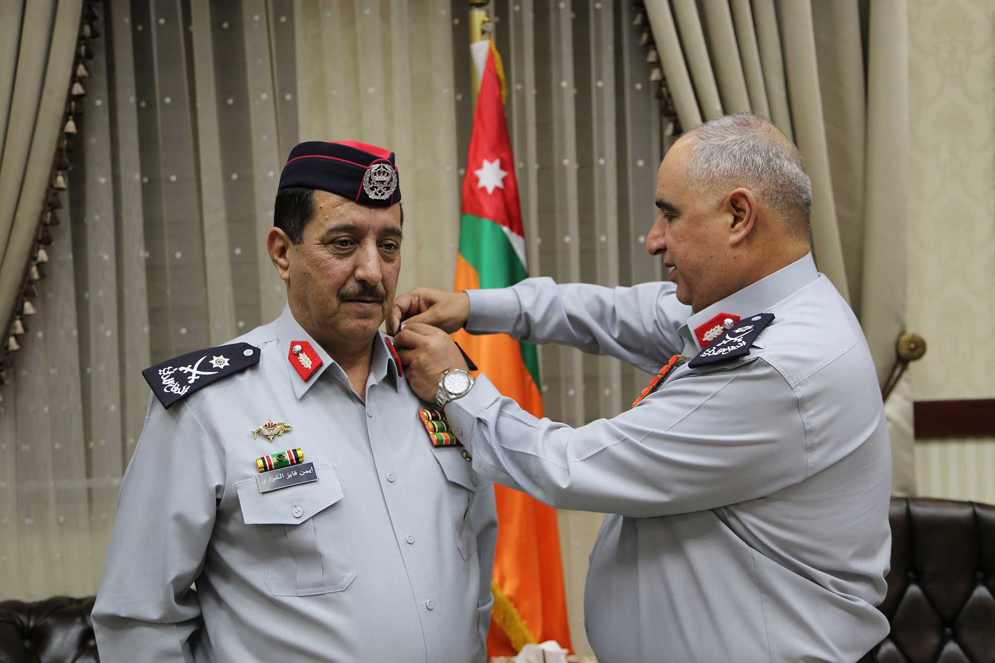 ارادة ملكية بترفيع عدد من ضباط