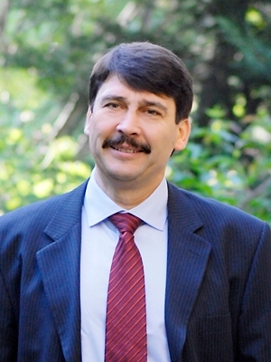 الرئيس الهنغاري يزور البترا وودام رم