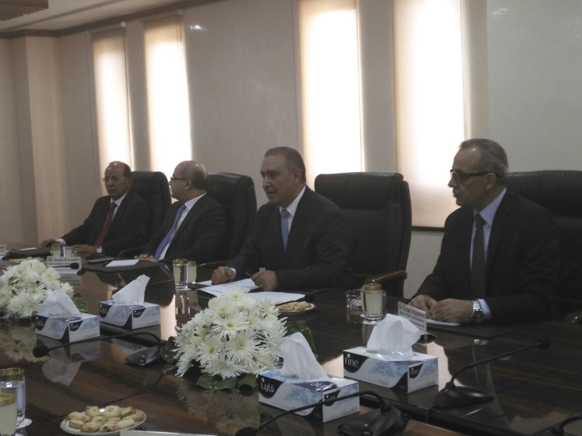 رئيس العقبة الاقتصادية يلتقي الرئيس الهنغاري