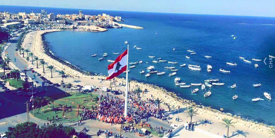 مصدر: الحريري لن يعود إلى لبنان