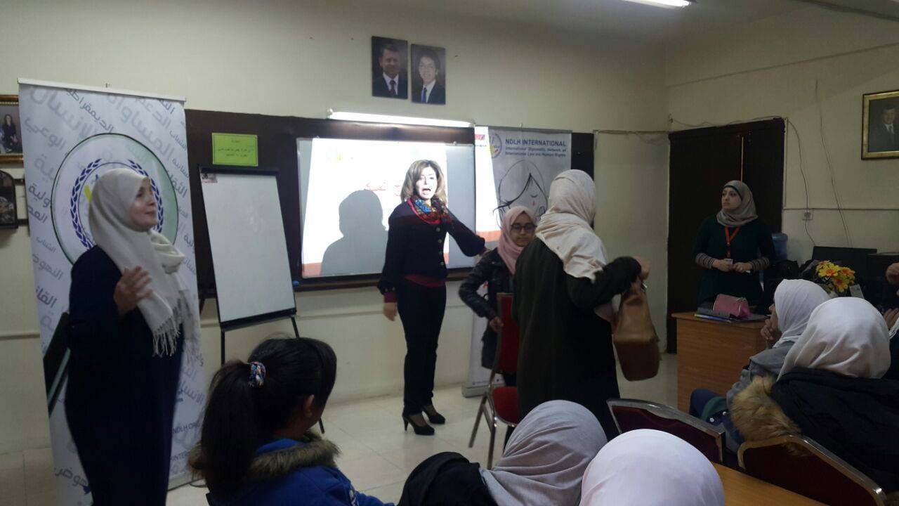 ورشتان عن الزواج المبكر في صويلح