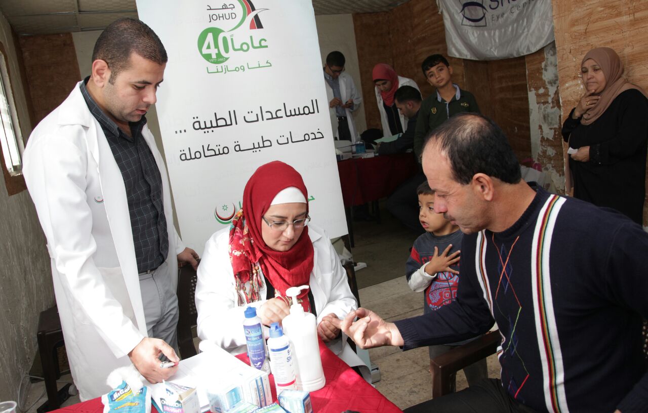 1250 مريضا استفادوا من اليوم الطبي