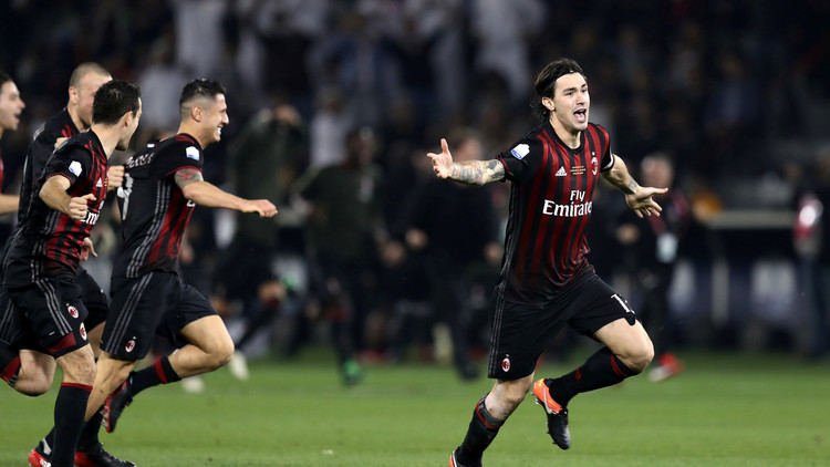 ميلان يقلب الطاولة على تورينو في