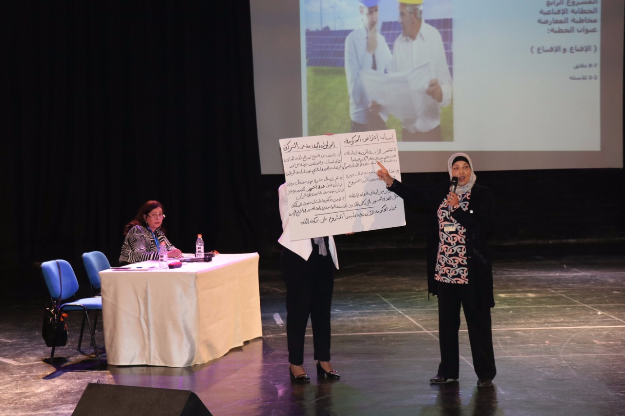 اجتماع لنادي خطابة اللغة العربية في