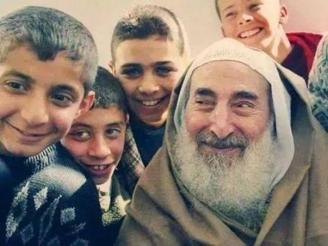 وفاة حفيد ’أحمد ياسين‘ في عمان