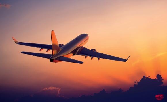 أول رحلة طيران بوقود نفايات زيت