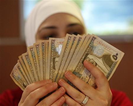 بالارقام: أين تصرف إيرادات الحكومة؟