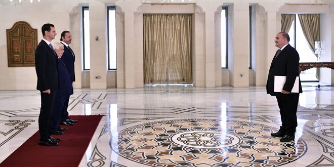 الأسد يتقبل أوراق اعتماد السفير اللبناني