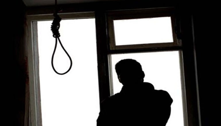 عشريني ينتحر شنقا بواسطة ’حزام‘ في