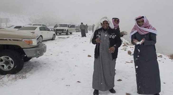 الأرصاد السعودية تنذر مواطنيها: استعدوا لدرجات