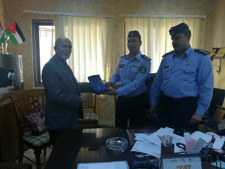 زيارة لمدرسة السرايا وسقيفة المواسم لمركز