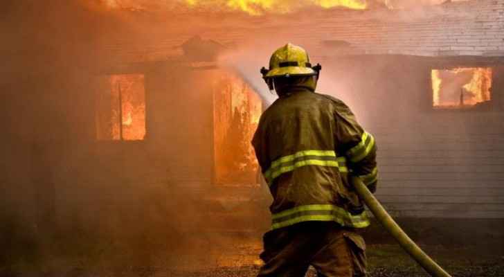 حريق مطعم في شارع 36 بالزرقاء