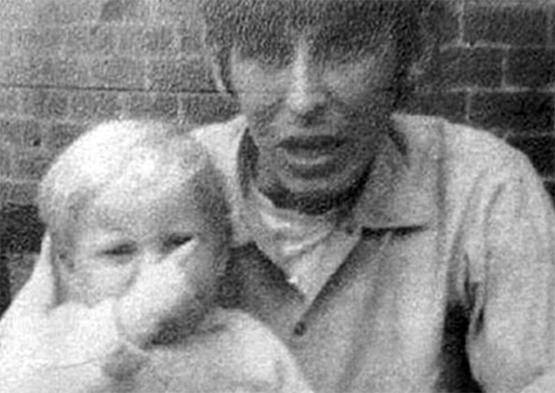 صورة تكشف جريمة بعد 50 عاما