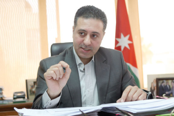 وزير الصناعة: وافد مصري يملك ’لاند