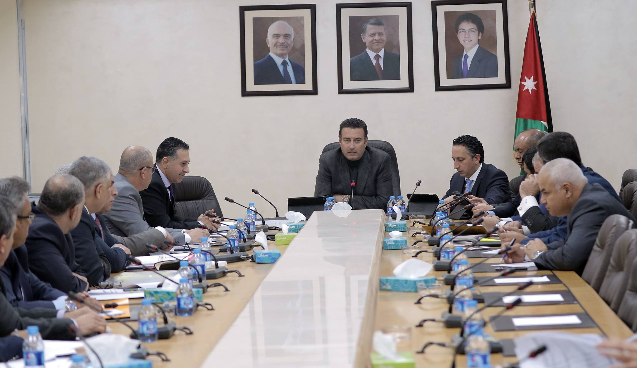 الصفدي: رفع الدعم عن الخبر الأخطر