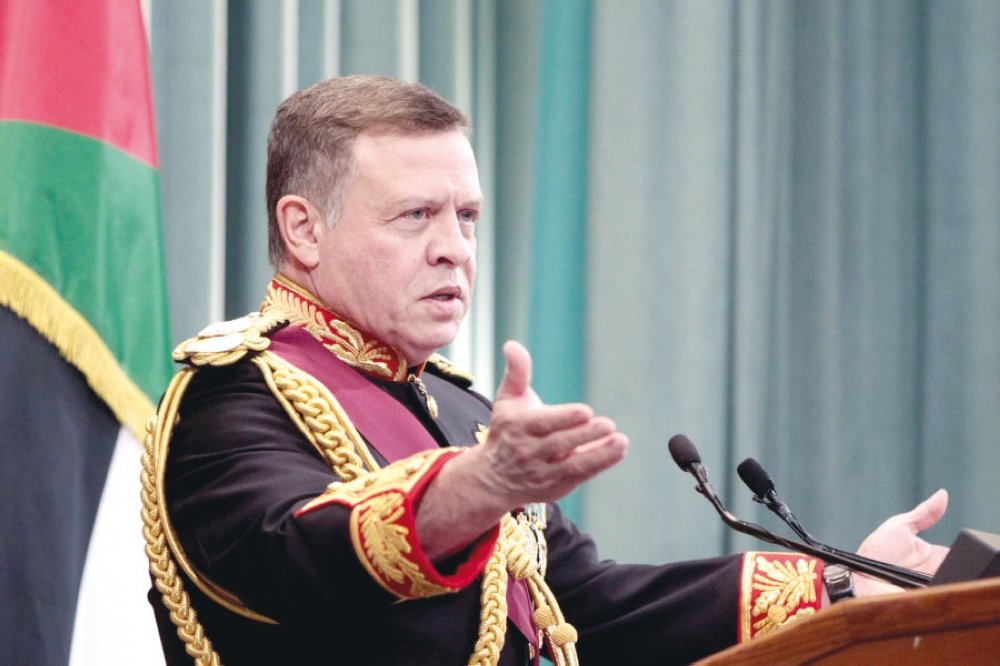 الرد على خطاب العرش ومناقشات الثقة