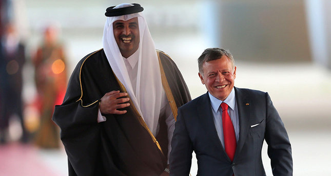 الملك يتلقى اتصالا هاتفيا من أمير