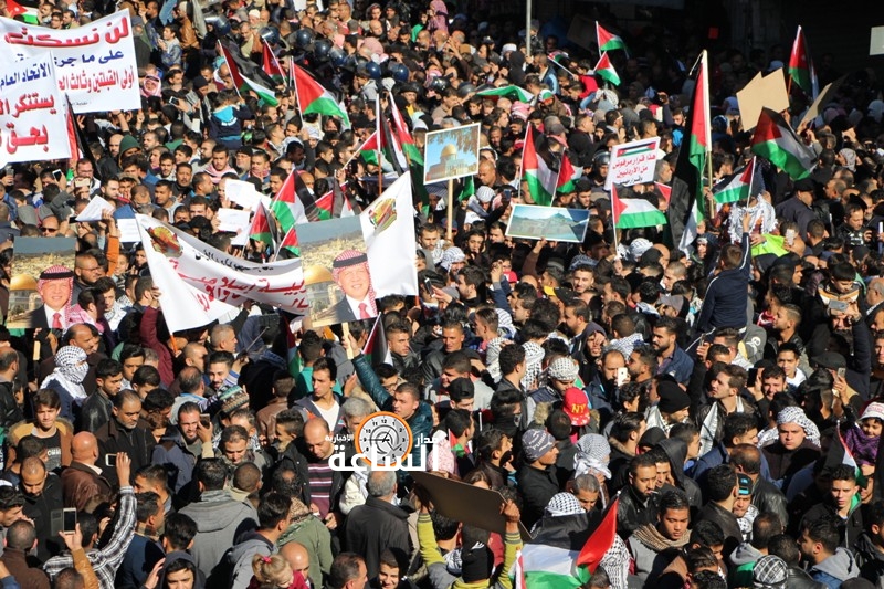 الملكة رانيا: وقفة غضب وقفها الأردنيون