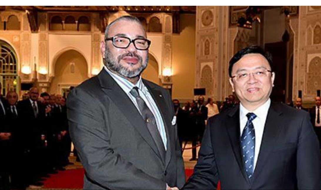 العاهل المغربي يستقبل رئيس المجموعة الصينية