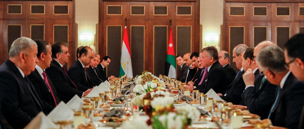 الملك ورئيس طاجيكستان يعقدان مباحثات في