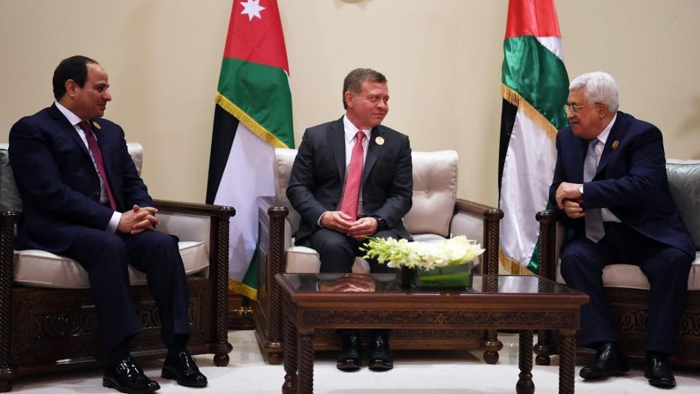 قناة الغد: أنباء عن قمة ثلاثية