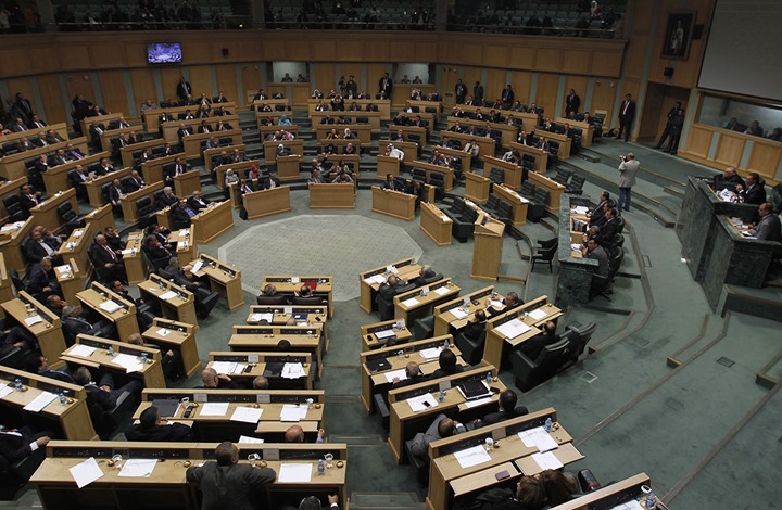 النواب يضعون الاتفاقيات مع إسرائيل على