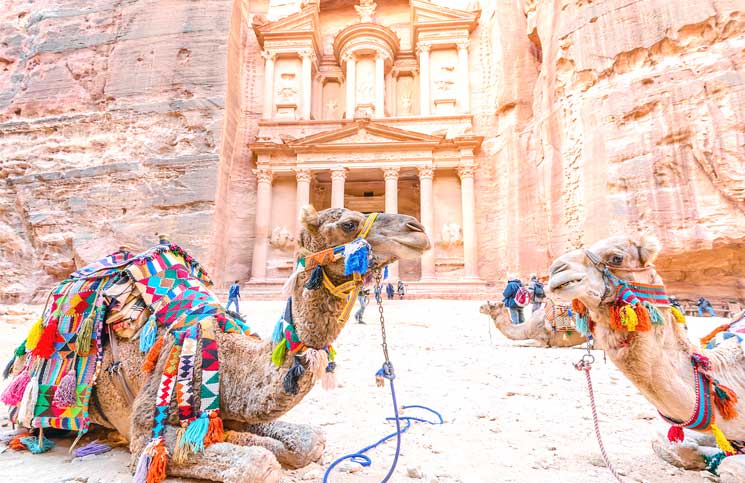 البترا ضمن أفضل 18 وجهة مفضلة