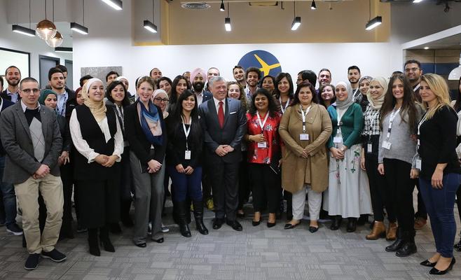 الملك يزور مقر شركة إكسبيديا العالمية