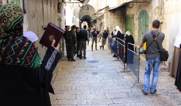 ضغوطات على المقدسيين لإستبدال جوازتهم الأردنية