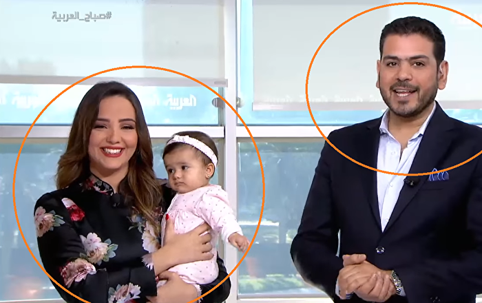 وقوع مذيعي العربية في موقف محرج